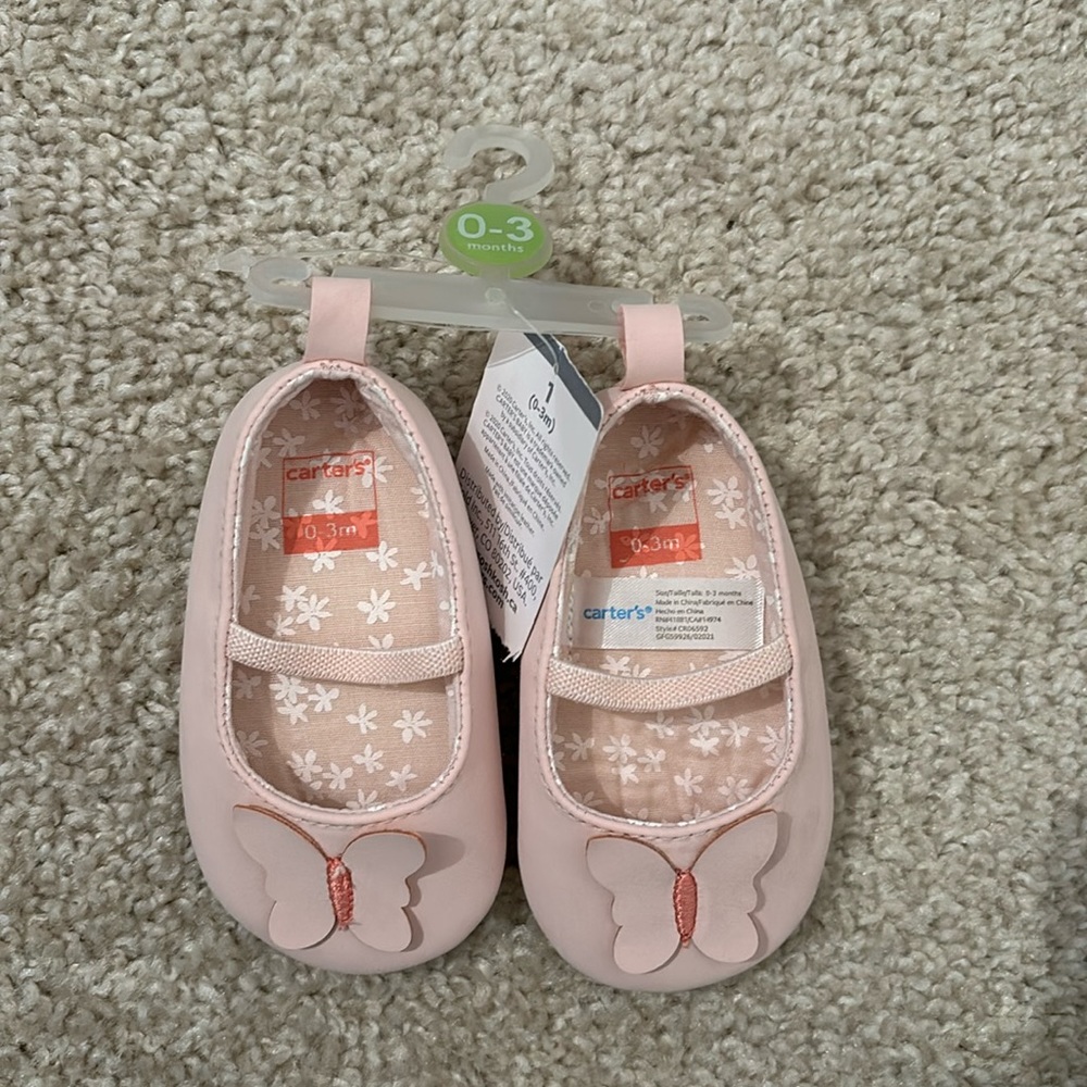 🎉 3 for $10 🎉 Pink Baby Girl Shoes 0-3M